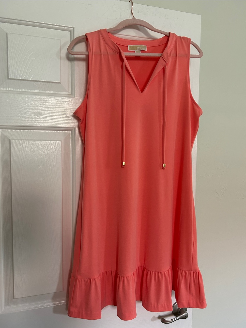 Michael Kors Coral Sleeveless V-Neck Tie Dress - Picture 2 of 10